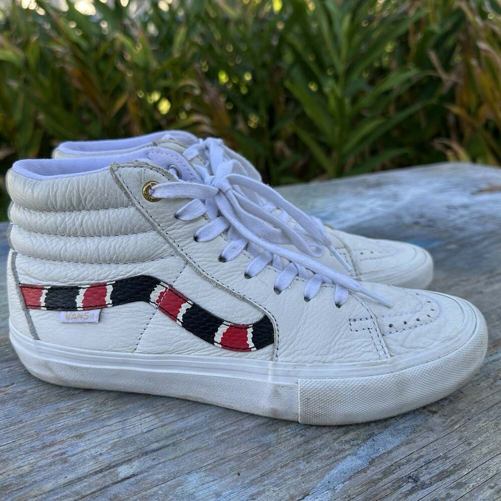 Vans sk8-hi pro coral snake Men’s 7.5 White Leather Skateboard Shoes Sneakers